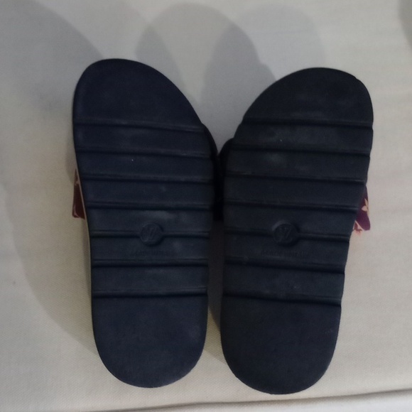 Louis Vuitton Monogram Slides with Box size 11 STELLAR - Picture 6 of 14
